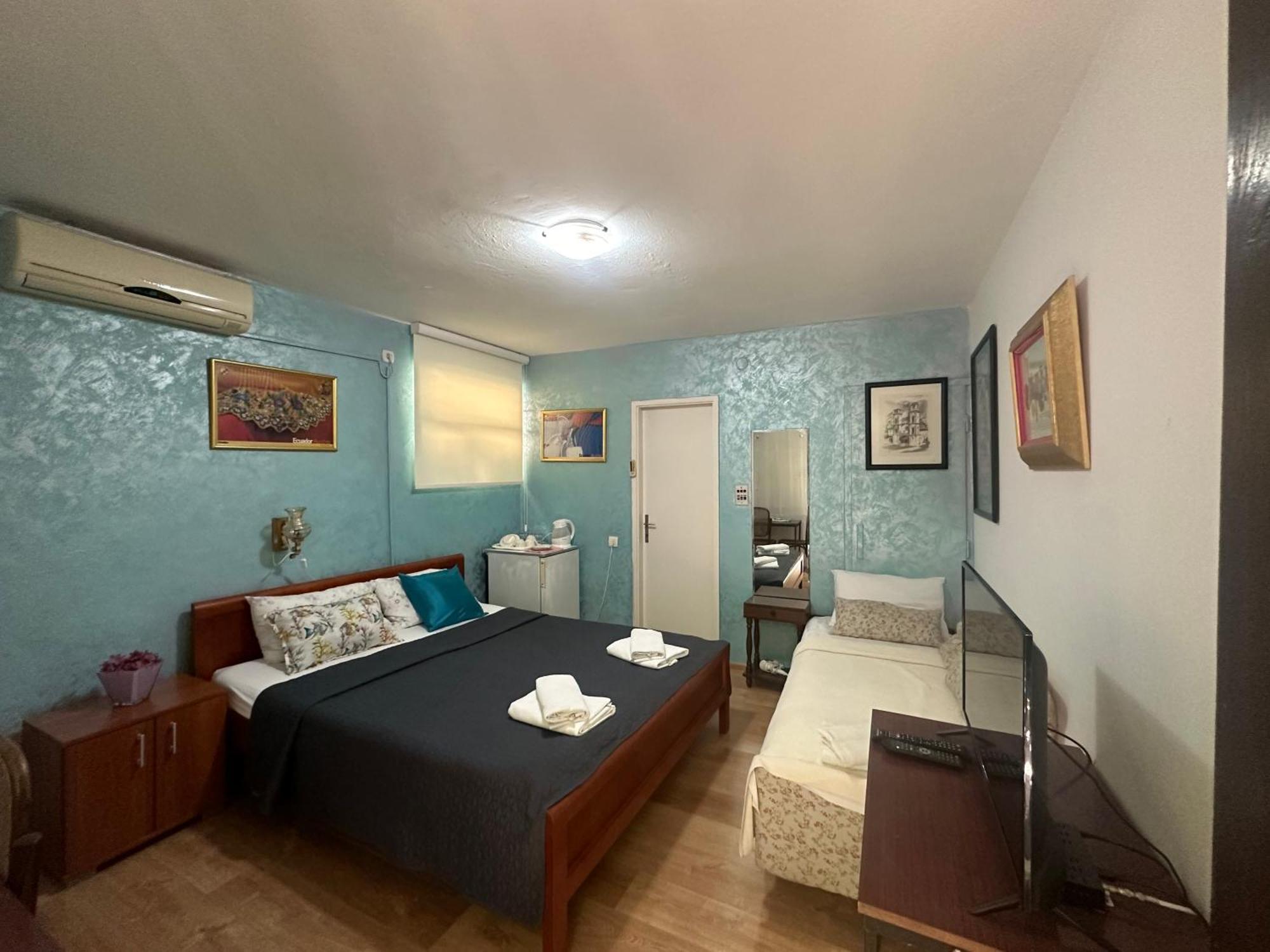 Astakos Apartments Budva Bagian luar foto